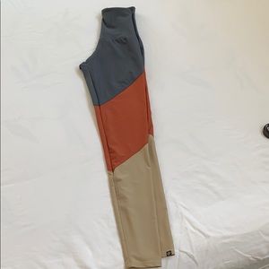 Onzie Brand Yoga Pants XS